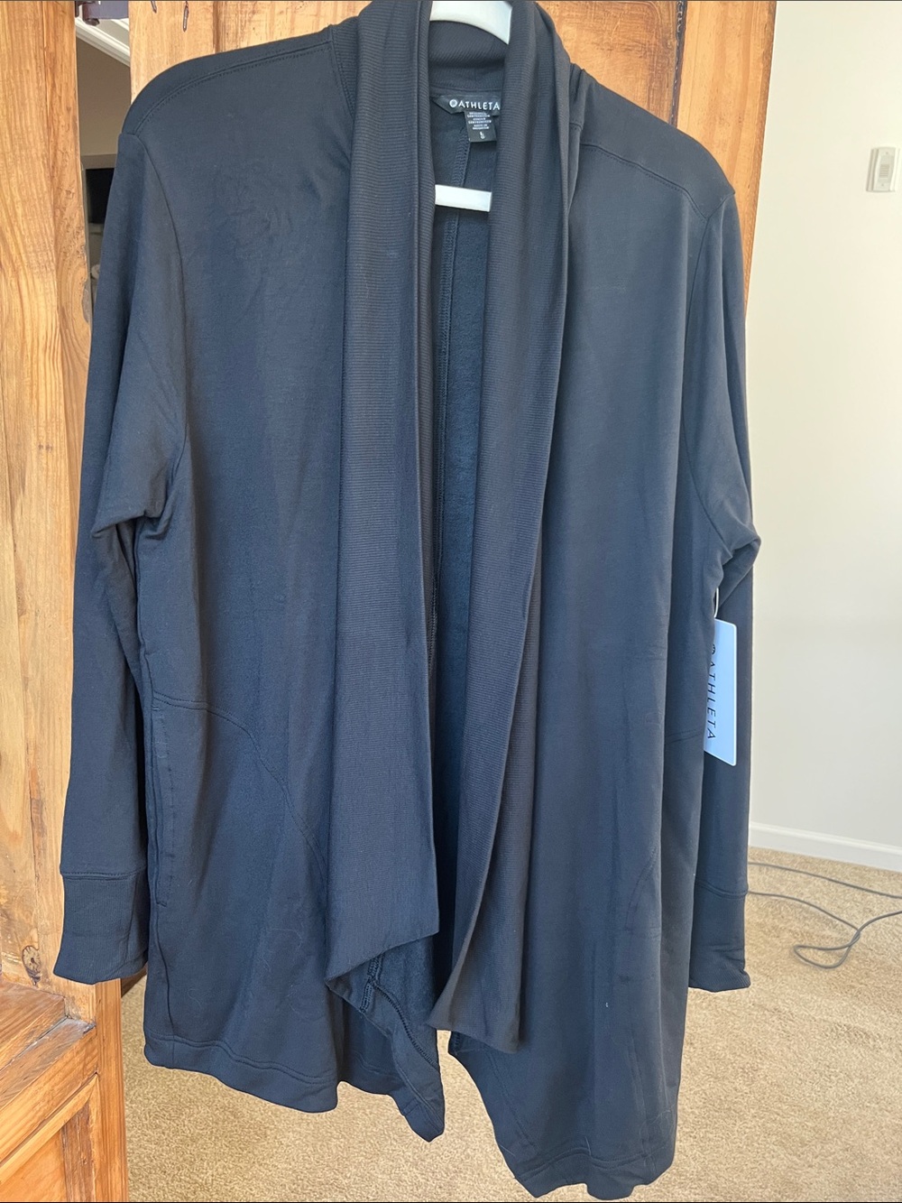 Athleta Black Pranayama Restore Wrap Large NWT